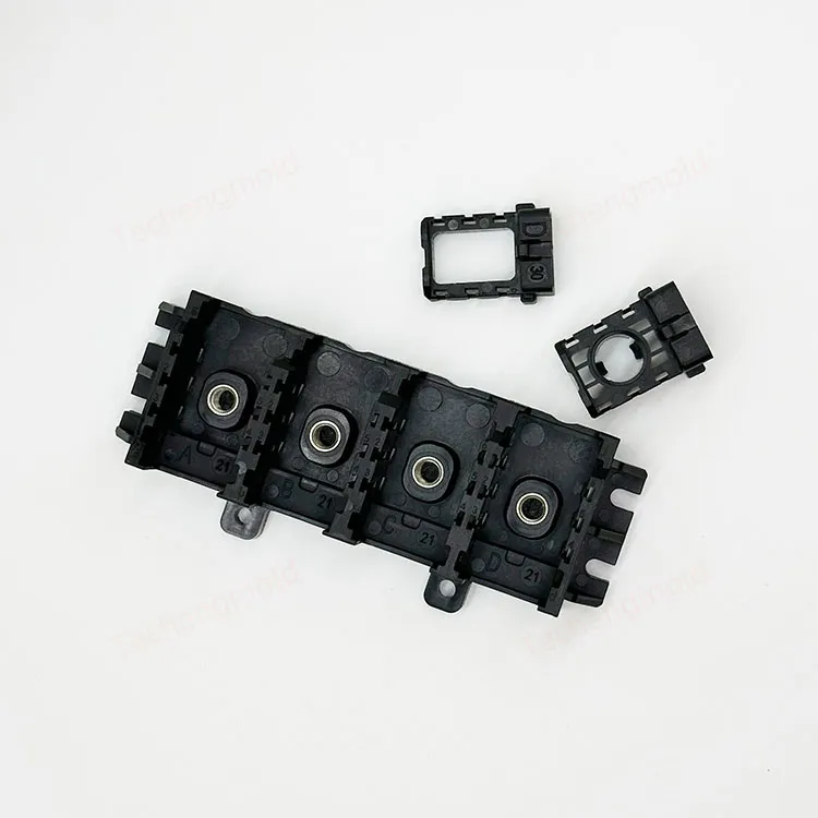 特诚科技PA66精密注塑件实拍 1